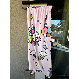 Hello Kitty Plush Throw Blanket 50x70 Pink